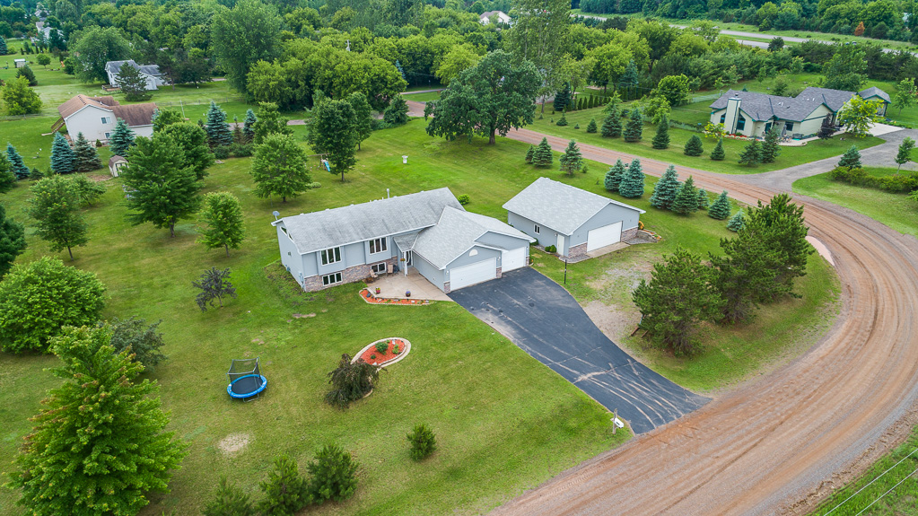 5819 320th St, Stacy MN